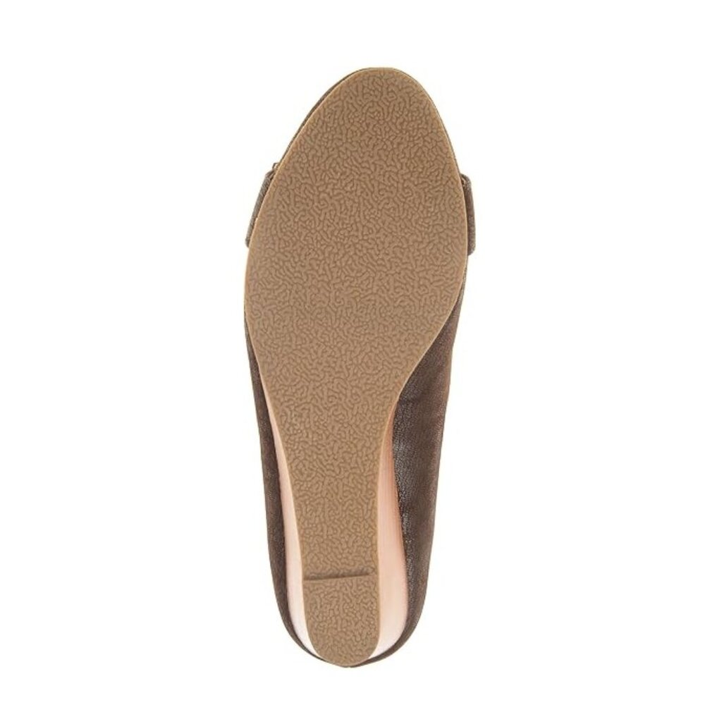 NiB Brinley Co. Women Grayson Faux Suede Slip On Heels Brown Size 7 M $70 RY1403 - Picture 3 of 4